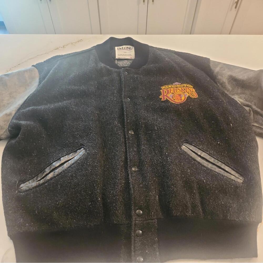 Vintage Delong NFL Mens Black Wool Washington Redskins  Jacket  Size XL USA